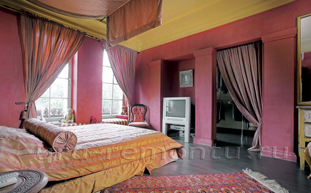 Интерьер спальни в марокканском стиле